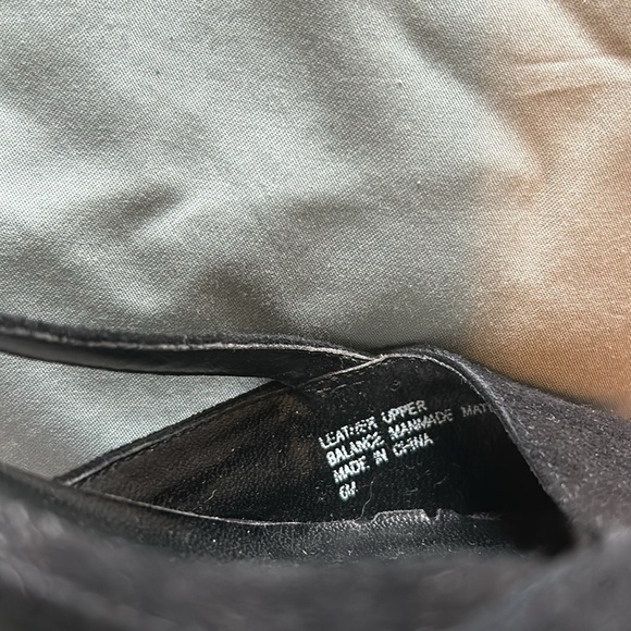 Velvet black peep toe wedge heel with sling back strap size 6.5 - Picture 6 of 6